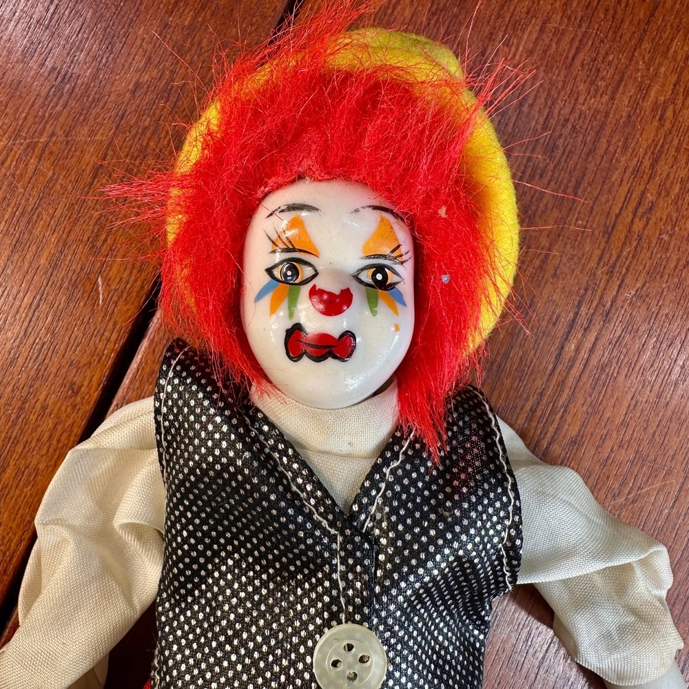 VTG GANZ 12" Clown Shelf Sitter Multicolored Posable Porcelain Unique Doll Decor